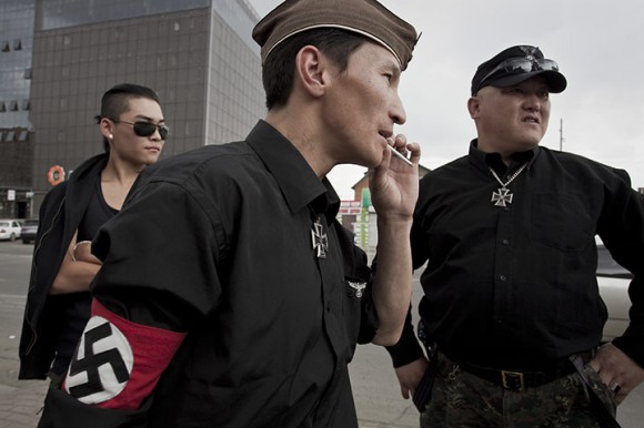 Нацистський шик від hugo boss, fashionate - дизайн одягу, модні тенденції