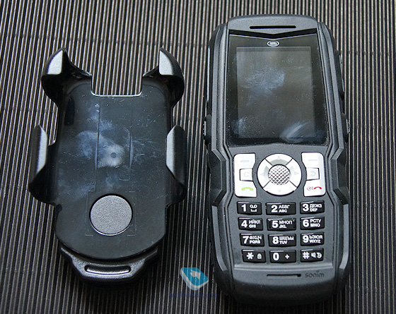 Prezentare generală a telefonului protejat sonim xp5300