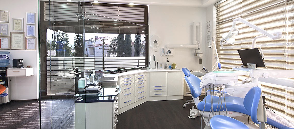 Про нас - dental montenegro - Чорногорія, Будва