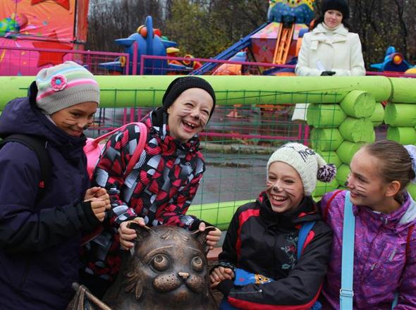 Пам'ятник за відданість і завзятість кіт Семен оселився у «насіння»