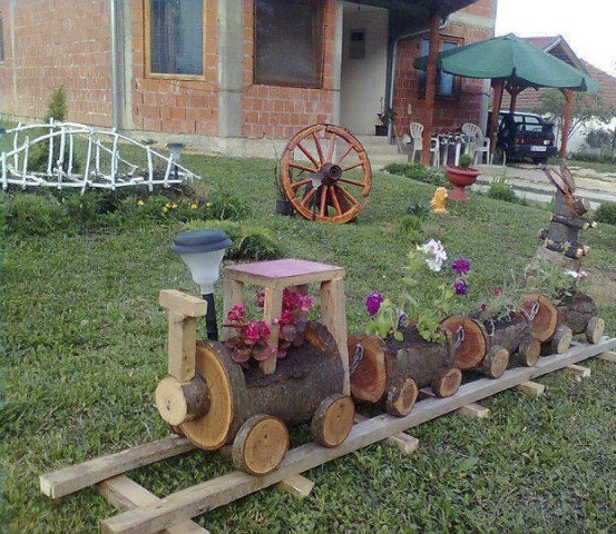 Locomotive cu mâinile lor pentru cabane de vară - Yugagro