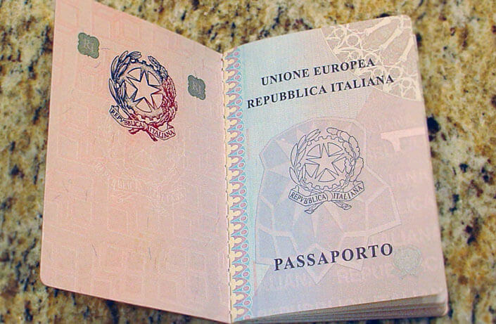 Pașaportul unui cetățean al Italiei, imigrația cu garanție