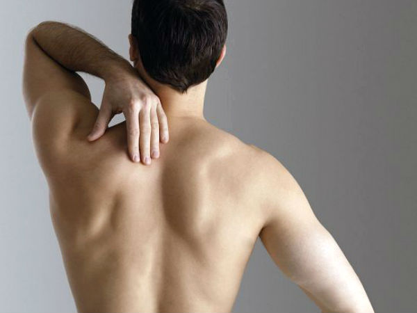 Прищі на спині (причини) у чоловіків як позбутися від акне