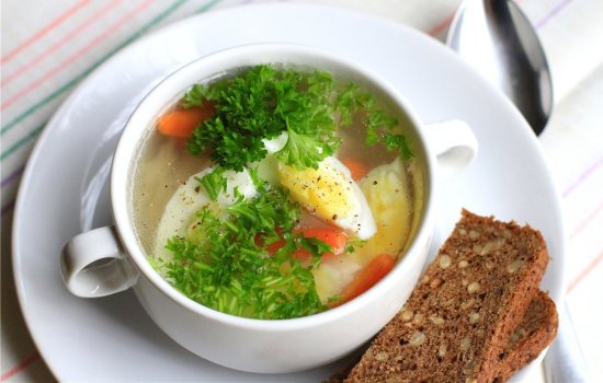 Рецепти курячого супу з яйцем, секрети вибору інгредієнтів і