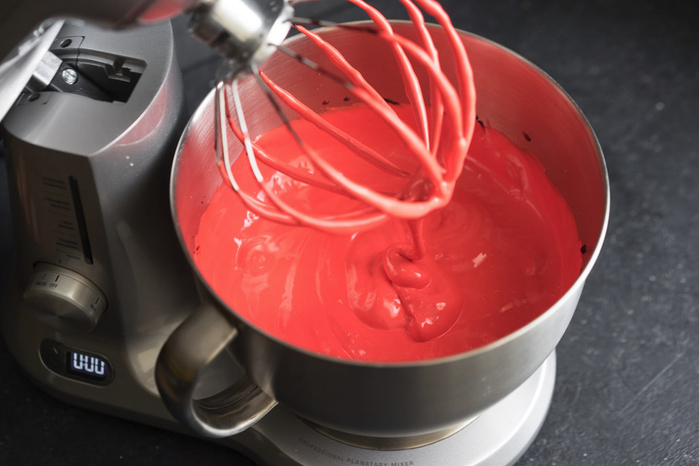 Fényűző és egyszerű torta „vörös bársony”, hanem egy tekercs! Master Class vélemény (master class) Fényűző és egyszerű torta „vörös bársony”, hanem egy tekercs! Master Class vélemények