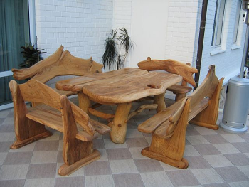 Mobilier de gradina din lemn de selectie de lemn, caracteristici, fabricatie