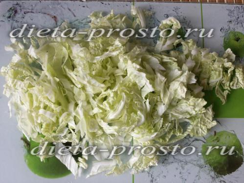 Salată de varză chineză cu pui