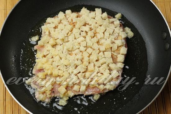 Schnitzel-miniszteri sertéshús recept egy fotó