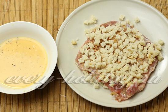 Schnitzel-miniszteri sertéshús recept egy fotó