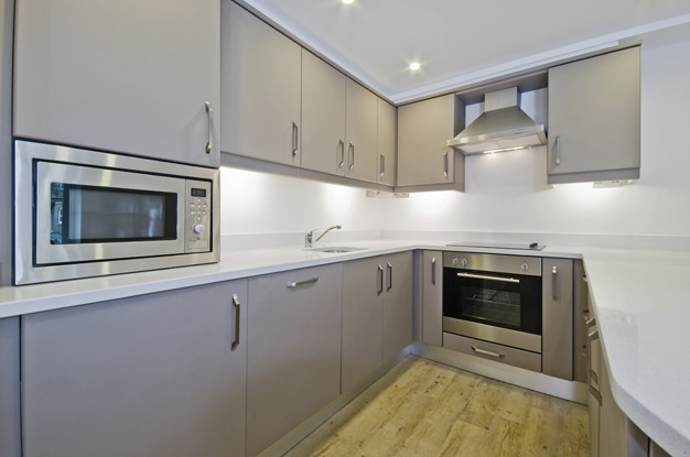 Сучасні кухні сірого кольору (сріблястий або металік) - стильно і модно, фото сірих кухонь в