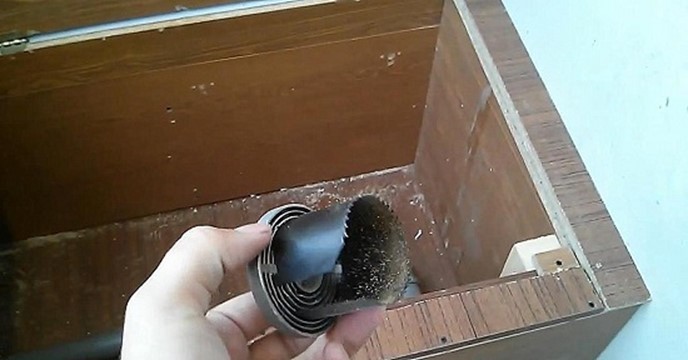 Pivniță modernă pe balcon cu propriile mâini, materiale pentru o cutie pentru legume, fotografie turn