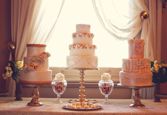 Torturi de nunta din tort cremă de nunta decorate cu cremă la comandă