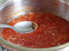 Томатний соус з цибулею - рецепт з фото
