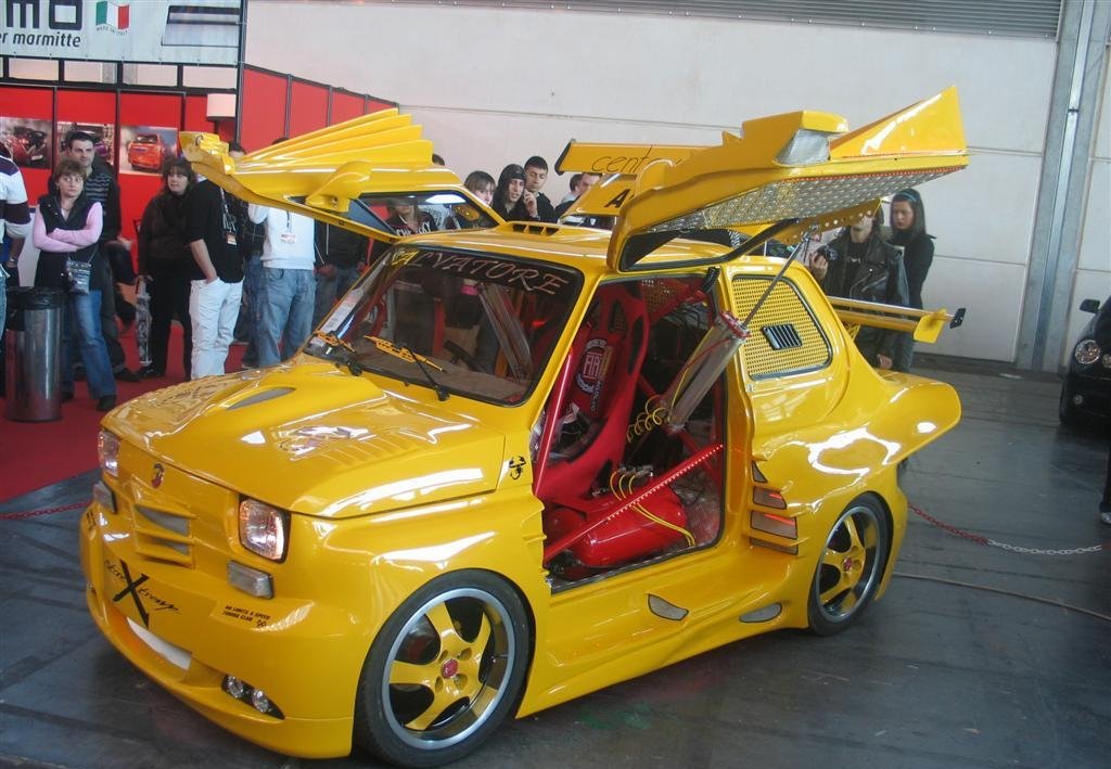 Tuning Zaporozhets, salon de fotografiere și optică zaz