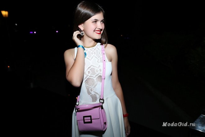 Вулична мода elvira abasova - один з найбільш високооплачуваних модних блогерів в світі