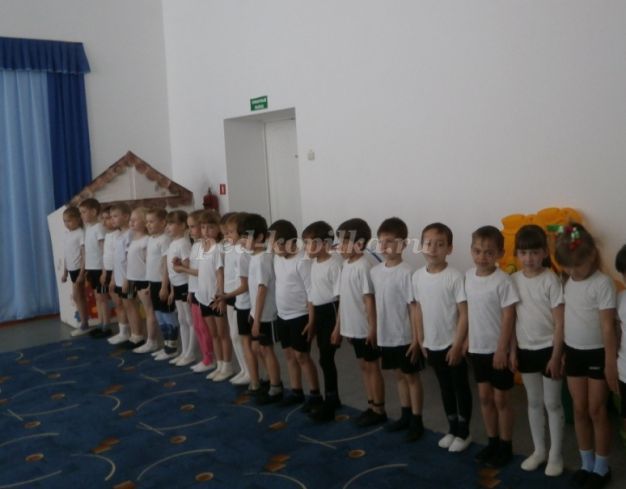 Dimineata gimnastica din grupul senior dow (tehnologii de salvare a sanatatii) Dimineața gimnastică în grupul senior dow
