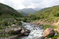 Üzbegisztán utakon - folyók, patakok, sais (hodzhaipak) Üzbegisztán utakon - folyók, patakok, sai