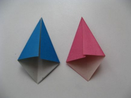 A nyolcágú csillag „elve alapján origami