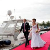 Yacht Club Aurora - sátrak az esküvő - a helyszín kilépési regisztráció - „kilépjen az anyakönyvi hivatal,” -