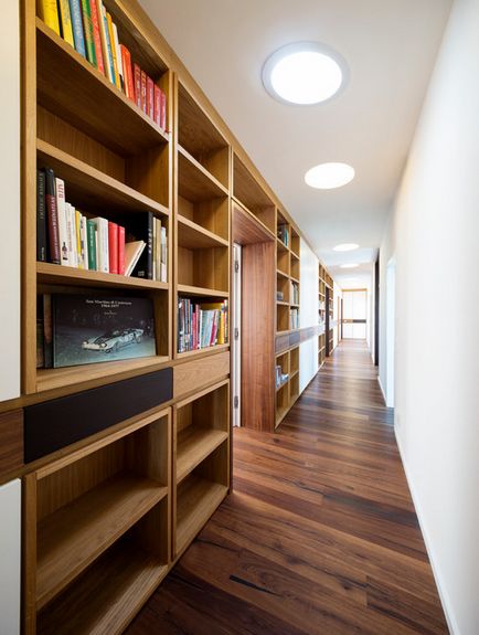 10 Фото-ідей дизайну довгого вузького коридору в квартирі