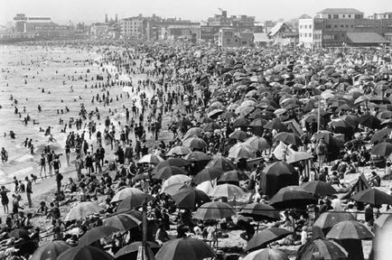 20 Meredek retro kép hogyan nyugodt a strandon a 30-as évek