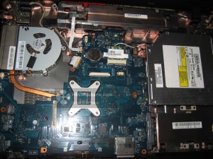 Îmbunătățiți laptopul folosind exemplul toshiba c660-16d, maeștri de hardware