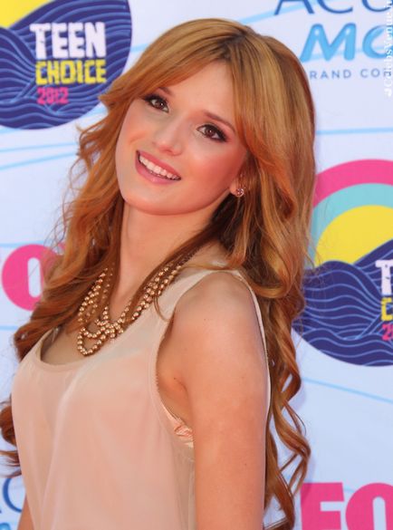 Bella Thorne - Életrajz és családi