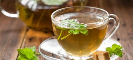 Ceai făcut din frunze de zmeură - rețete pentru ceai delicios, cum să gătești, beneficiile și daunele unei băuturi