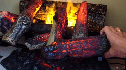 Lemn de incendiu decorativ și foc cu foc pentru șemineu