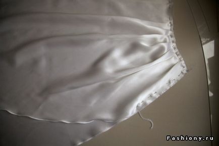 Diy весільну сукню зі шлейфом