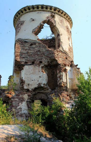 Джуринський водоспад і замок Червоногород (Нирків - пам'ятки, що можна побачити, цікаві