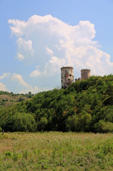 Джуринський водоспад і замок Червоногород (Нирків - пам'ятки, що можна побачити, цікаві