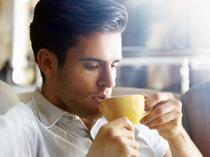 A szakértők azt mondta, hogy hogyan befolyásolja a kávé egészségre és a hosszú élettartam, a férfi magazin