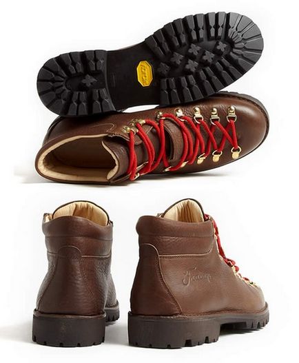 Гірська взуття hiker boots - з гір до міста