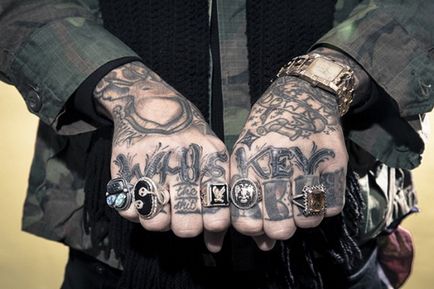 Poveste de interviu a unui tatuaj cu yelawolf - ohm