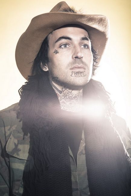 Poveste de interviu a unui tatuaj cu yelawolf - ohm