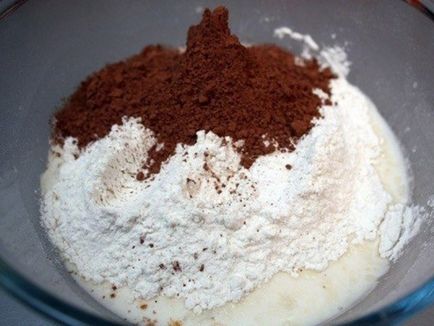 Йогуртовий крем для торта цікаві і легкі рецепти