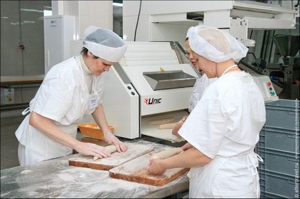 Як роблять хліб