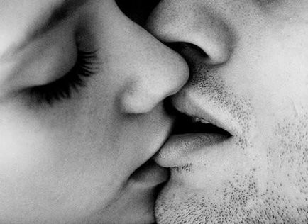 Як навчитися цілуватися в перший раз з хлопцем