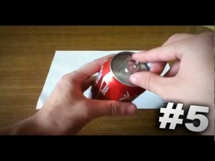 Hogyan kell megnyitni egy üveg üdítő nélkül spray