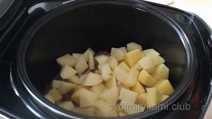 Cum să gătești o supă de mazare într-o multivarcă printr-o rețetă pas cu pas