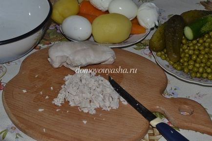 Як приготувати салат - олів'є з куркою