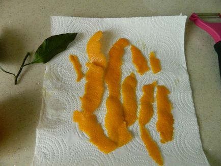 Як зробити цедру і спеції з лимона або апельсина