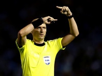 Cum funcționează arbitrul de fotbal