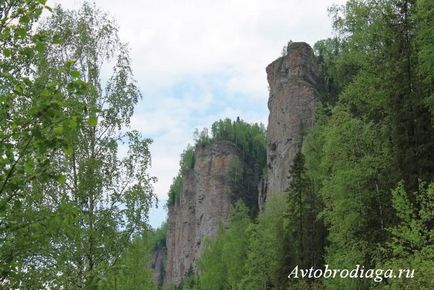 Камінь ветлан на річці вишера, автобродяга