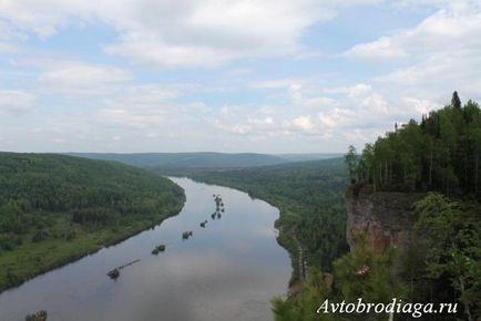 Камінь ветлан на річці вишера, автобродяга