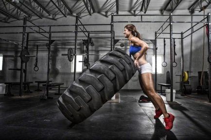 CrossFit program vagy hozzon létre magad edzés