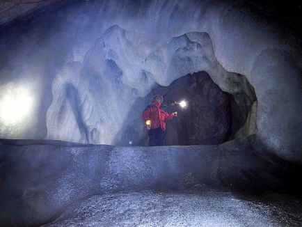 Крижана печера Айсрізенвельт (eisriesenwelt), верфі, австрія - туристичний портал - світ гарний!