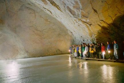 Крижана печера Айсрізенвельт (eisriesenwelt), верфі, австрія - туристичний портал - світ гарний!