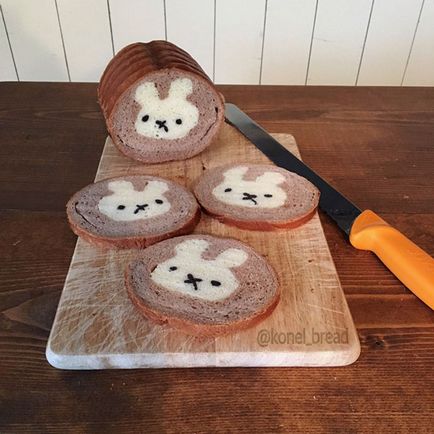 Orice capriciu pentru fiul său iubit japonez gătește pâine cu o varietate de desene în interiorul pâinii